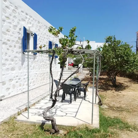Matina Paros شقة *