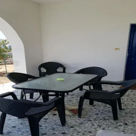 Matina Paros * Naousa