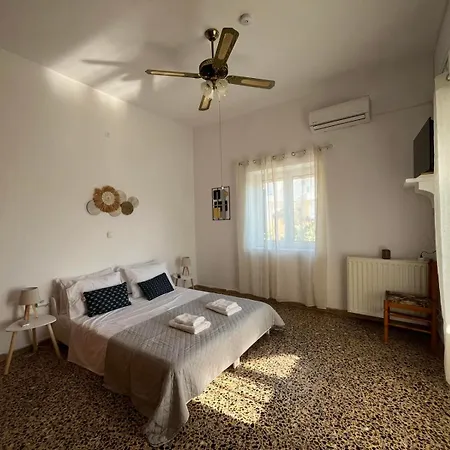 Matina Paros * ناوسا