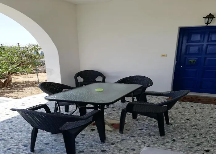 Matina Paros * Naoussa